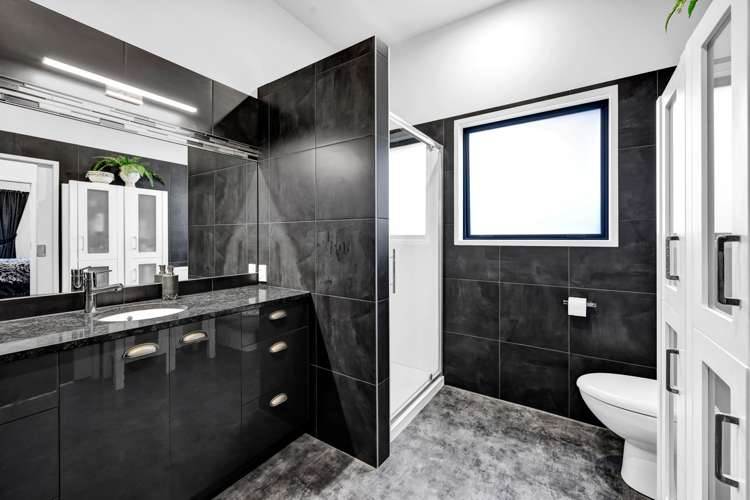 11a Mace Terrace Oakura_8