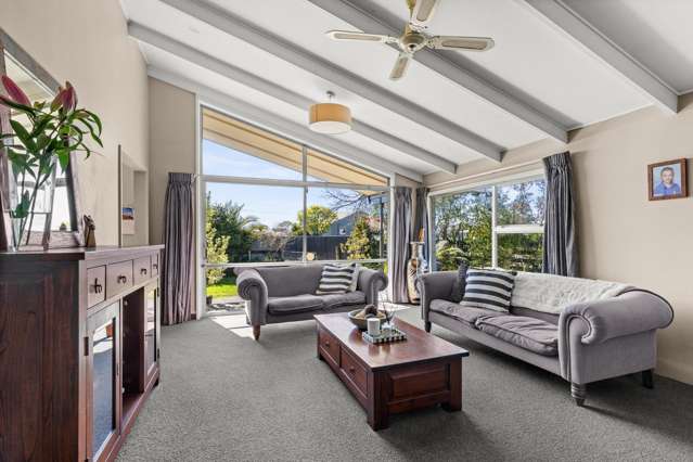 12A Tucker Lane Clive_2