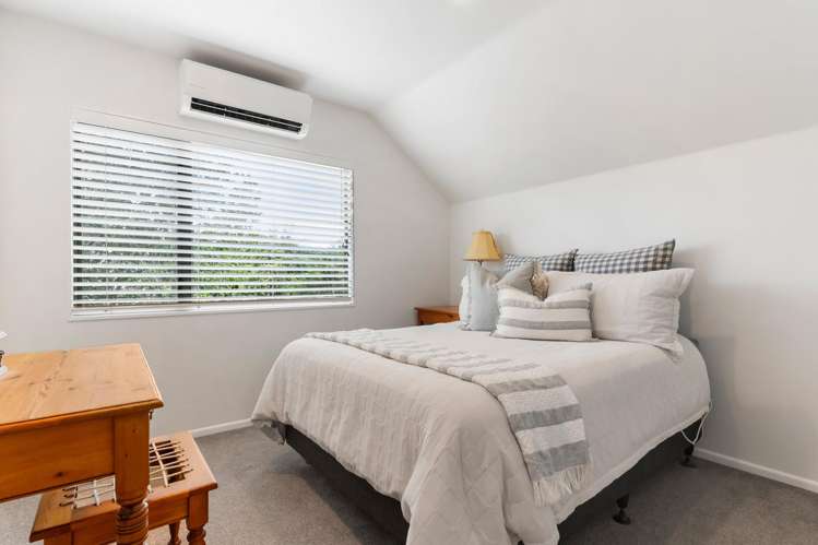 52b Uxbridge Road Mellons Bay_19