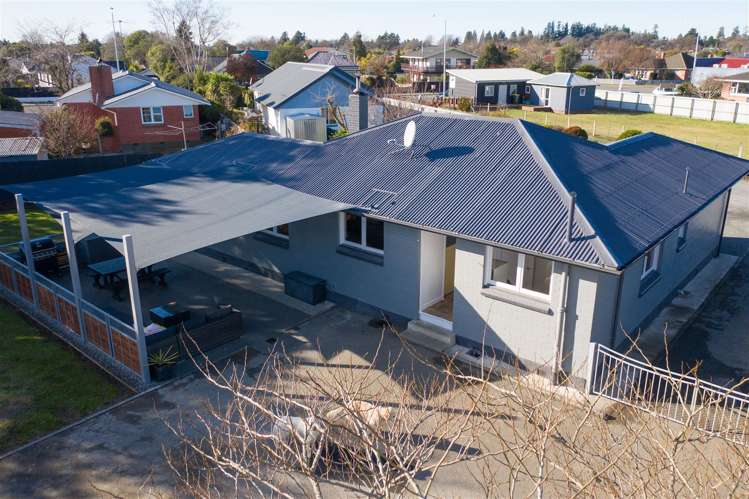 55 Alford Forest Road Allenton_17