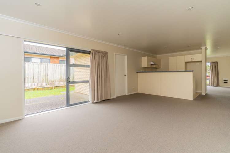 16 Sambrooke Crescent Flat Bush_13