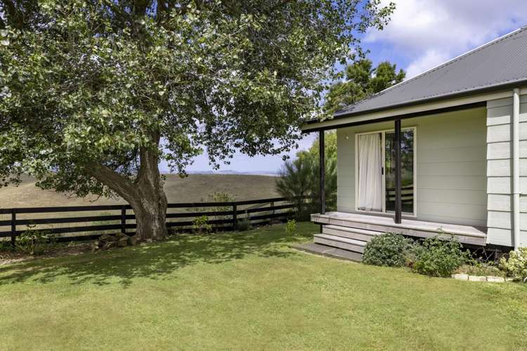 415 Te Papatapu Road Raglan_13