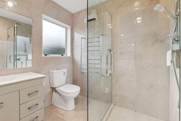 42 Settlers Grove Orewa_13