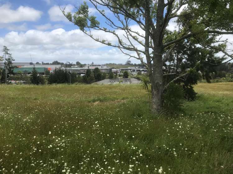 74 Trig Road Whenuapai_11