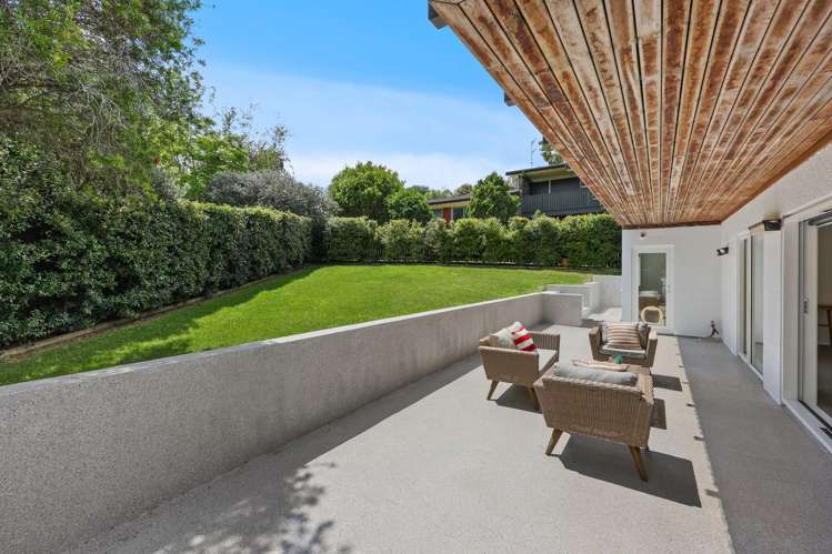 16 Andrea Place Sunnyhills_34