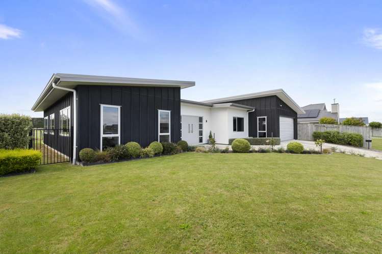 42 Accolade Street Feilding_1