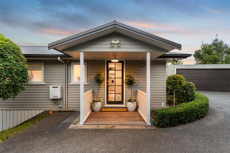 6 Norglen Lane Riverhead_1