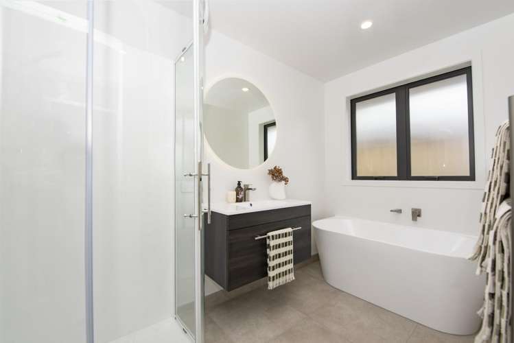 23 Whakahaumako Road Leamington_14