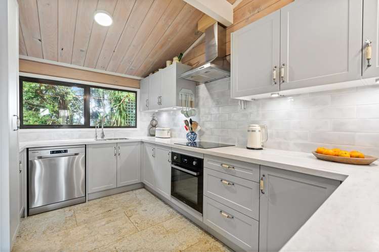 148 Church Road Kamo_5