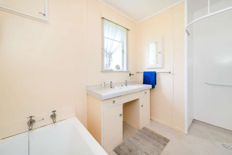 14 Bredins Line Marton_22