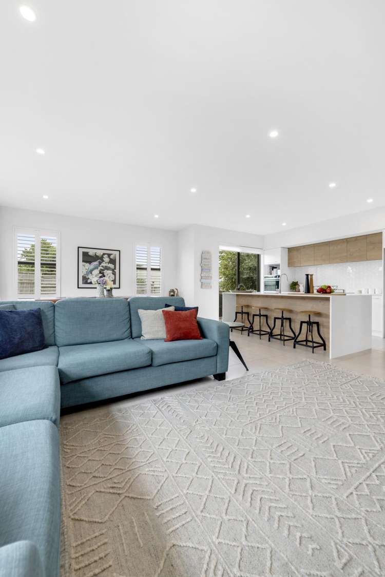 183 Ninth View Avenue Beachlands_48