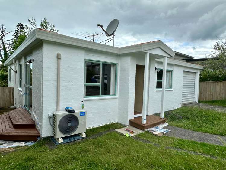 2/301 Rangatira Road Beach Haven_12