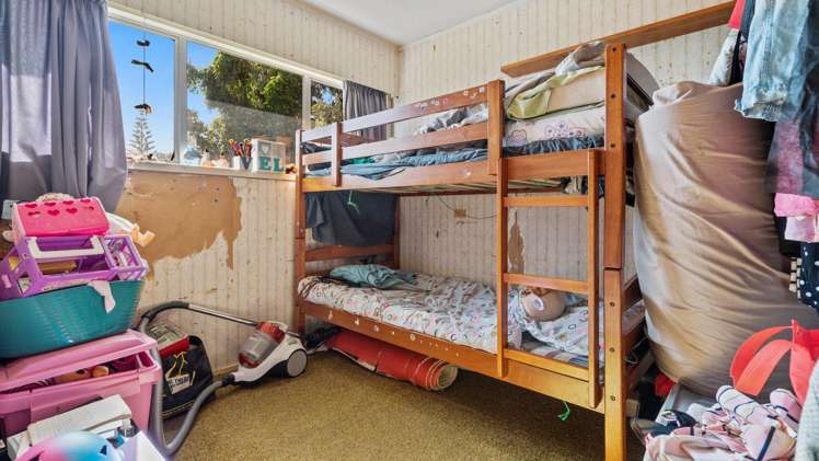 18 Costello Crescent Pukehina_6