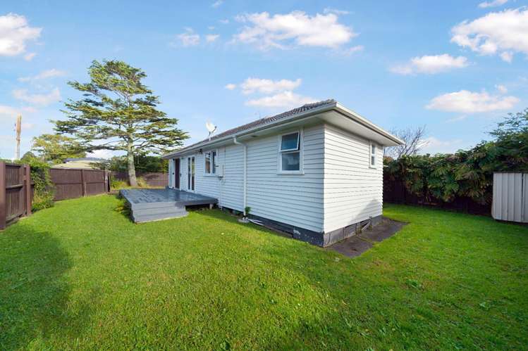 79 Godley Road 1676_8