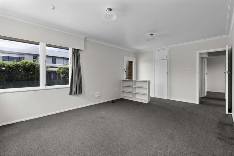 B/70A Tawa Street 1107_2