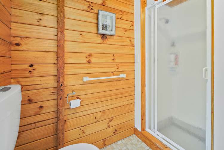 8 Buxton Place Gore Bay_17