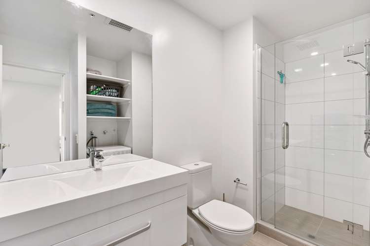 801/18 Saint Martins Lane Grafton_8