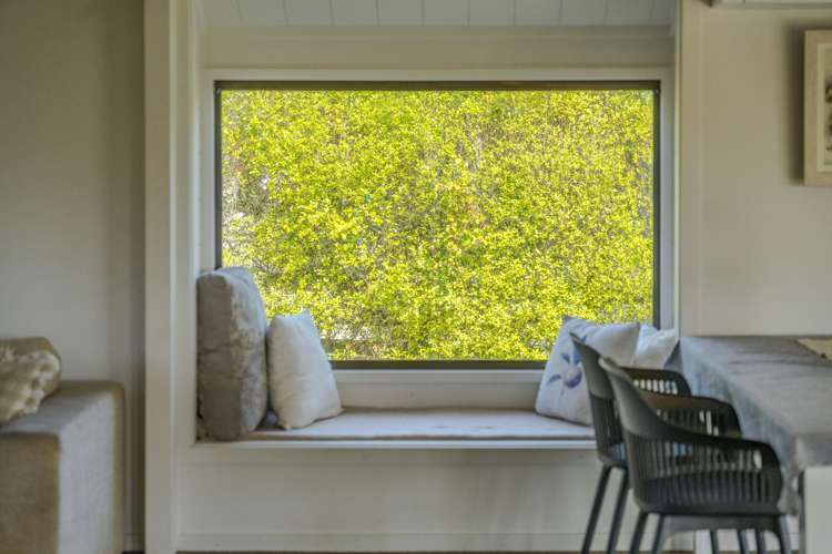 1002 River Road Broadlands_10