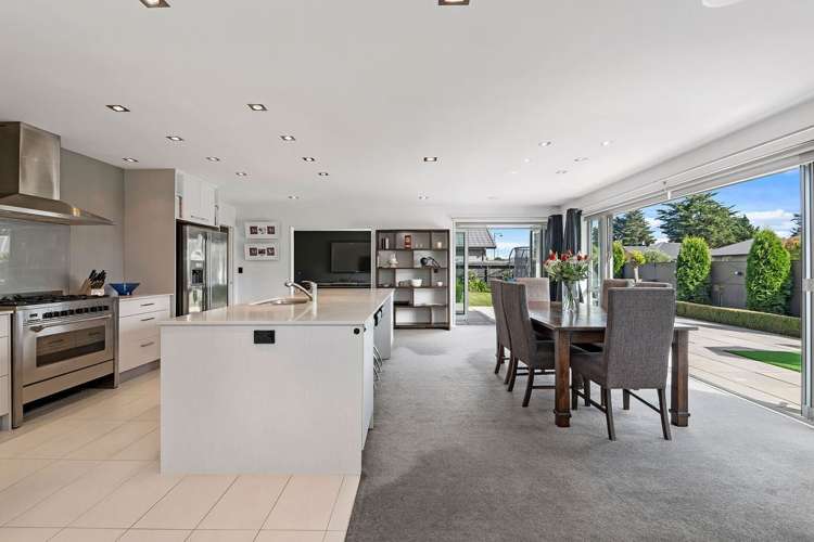 5 Reka Street Parklands_5