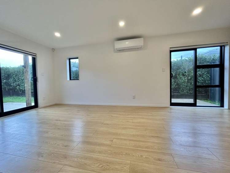 96E Triangle Road 11410_5