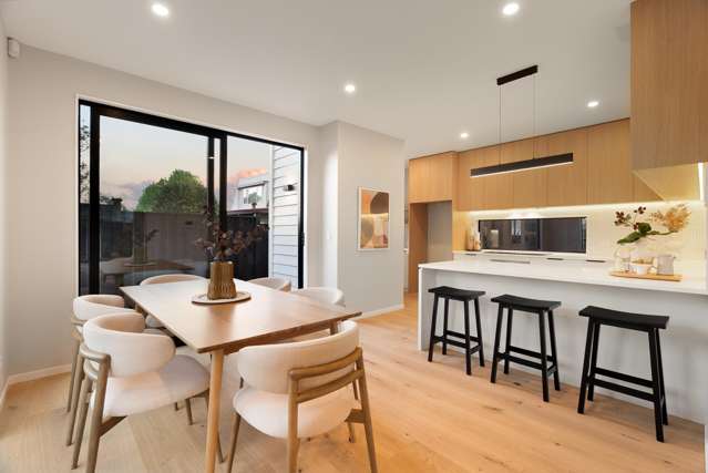 8a Catalina Crescent Forrest Hill_2