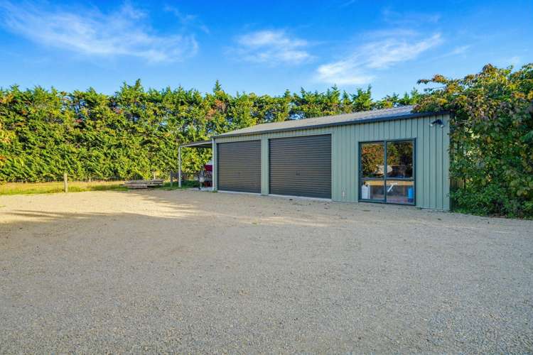 1402 North Eyre Road West Eyreton_26