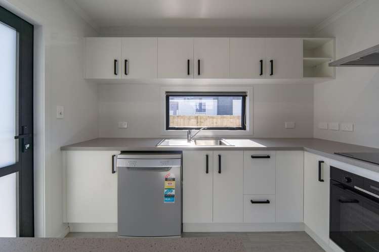 2/36 Hyde Avenue Nawton_5