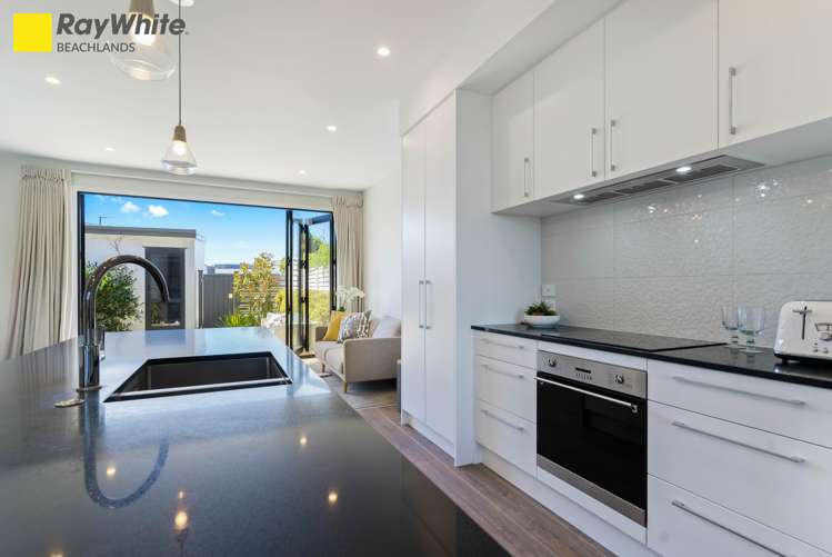 162 Seventh View Avenue Beachlands_22