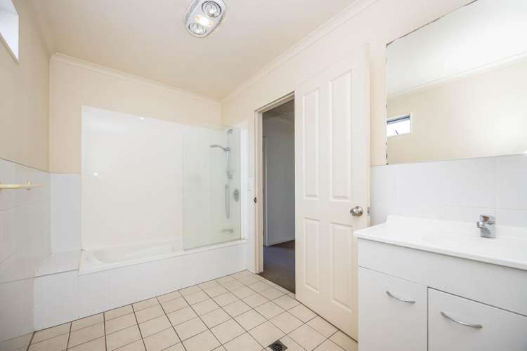 18 Rene Way Huntington_9