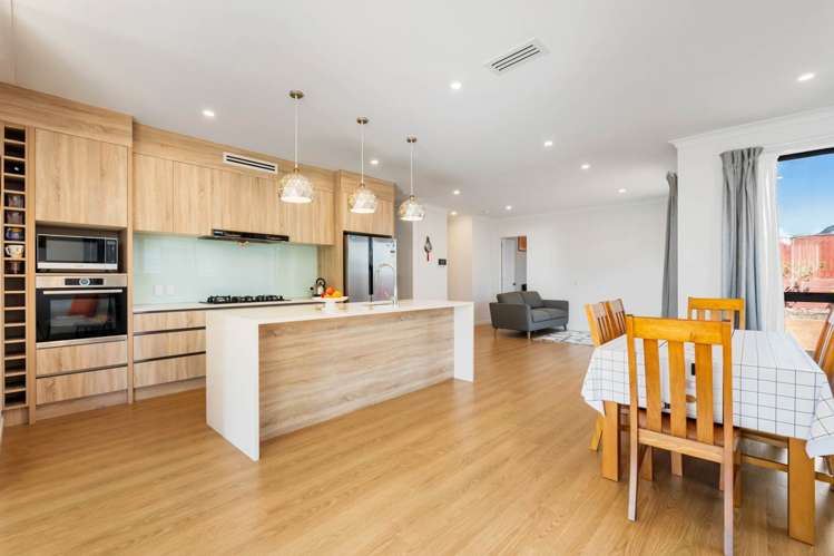 17 Tai Crescent Hobsonville_6