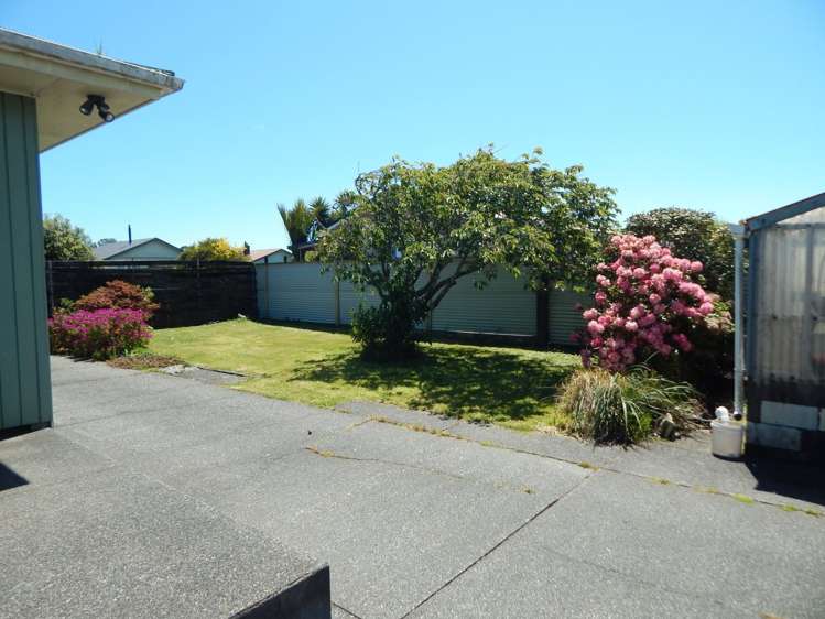 204 Sewell Street Hokitika_15