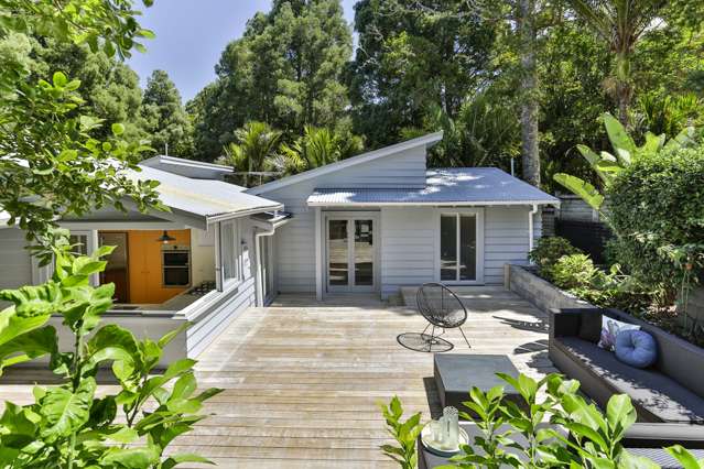 81 Otitori Bay Road Titirangi_1