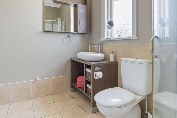 10 Rosewood Place Redwoodtown_12