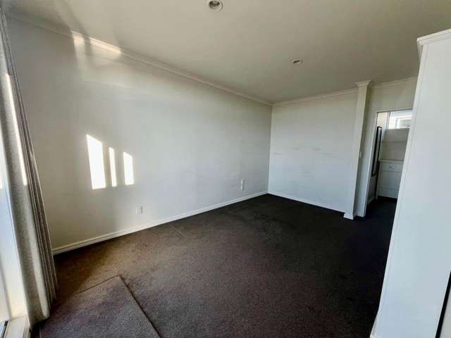 25M George Street Mt Eden_2