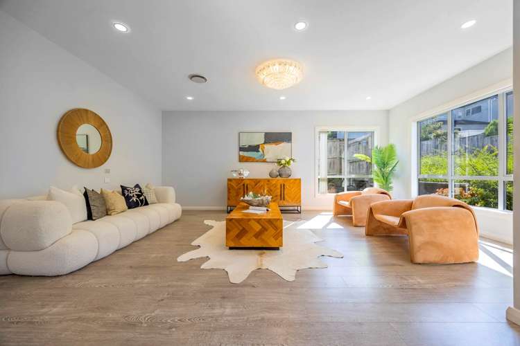 20 Bridget Court Red Beach_2