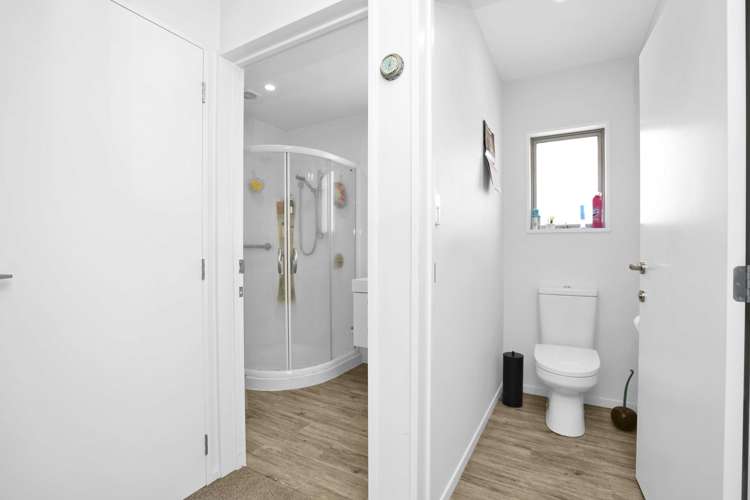 227 Racecourse Road Allenton_15