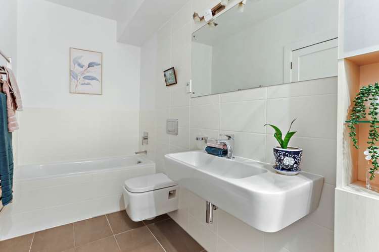 40 Tawera Road Greenlane_16