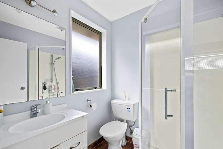 2 Aitkenhead Court Parakai_9