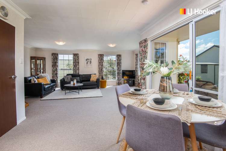 59 Carlyle Road Mosgiel_3