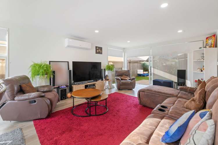 16 Biplane Street Takanini_7