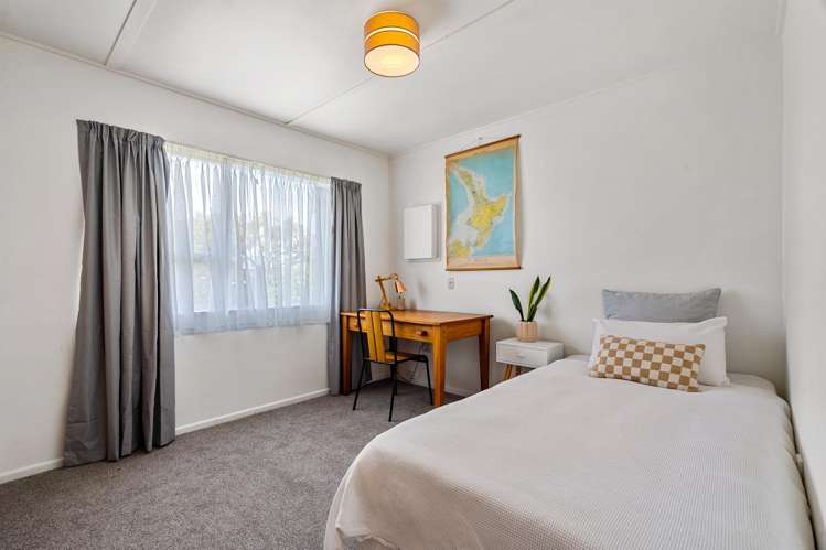 206 Knight Street Hastings_17