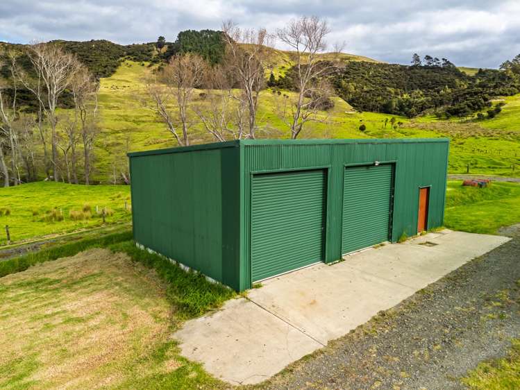 7849 State Highway 12 Omapere_15