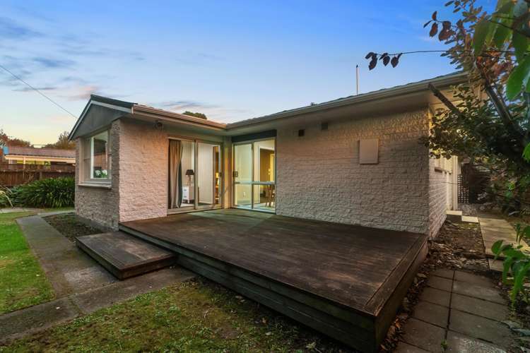 2/4 Kyeburn Place Avonhead_9