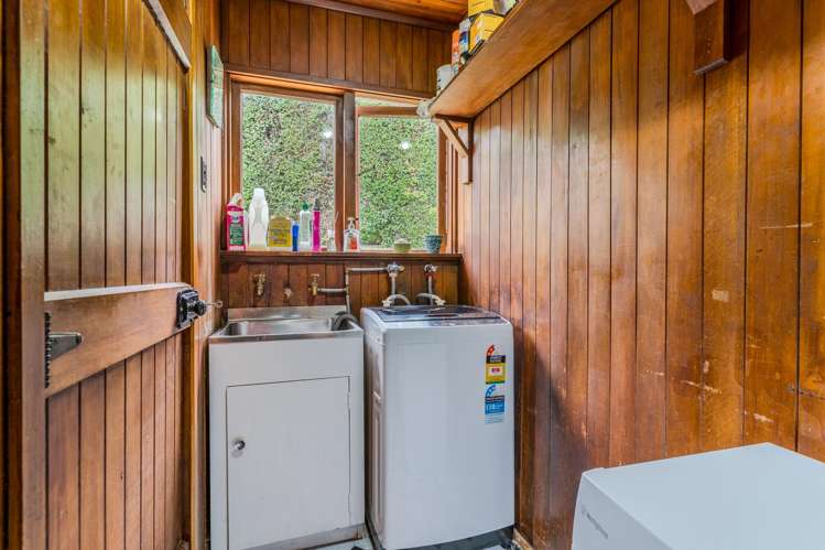 4 Bounty Lane Belleknowes_16