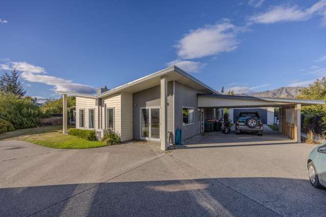 7 Ellie Place Lake Hawea_2