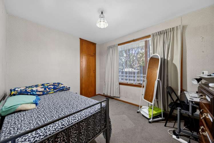 77 Cutts Road Russley_7