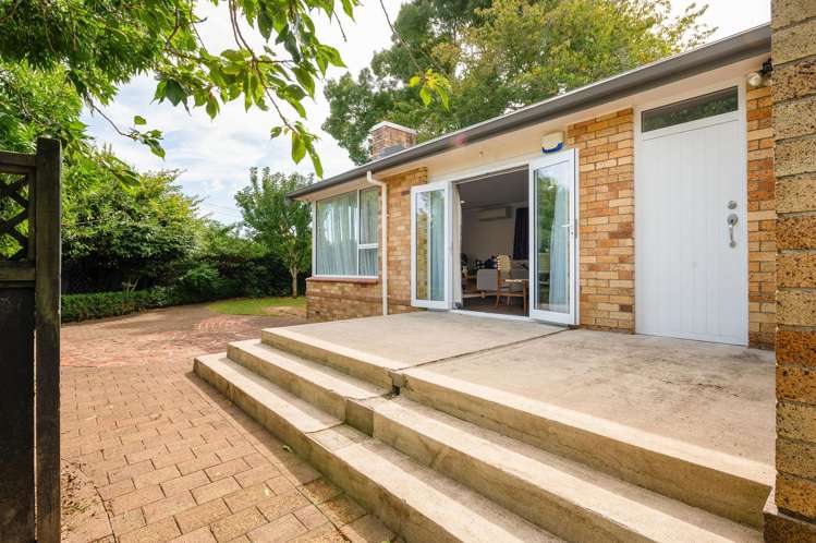 76 Nixon Street Hamilton East_13