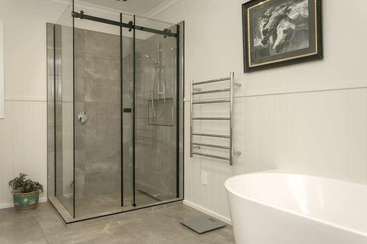 68 Parawera Drive Acacia Bay_22