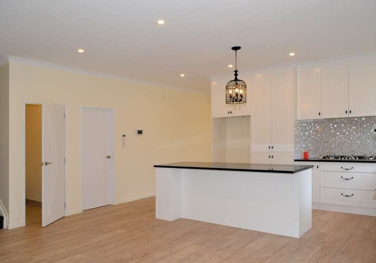 9 Azzurro Way Flat Bush_9