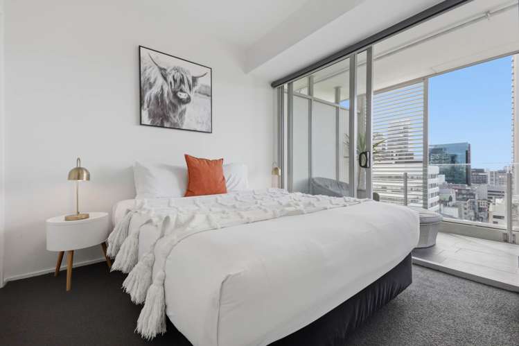1503/6 Lorne Street City Centre_9